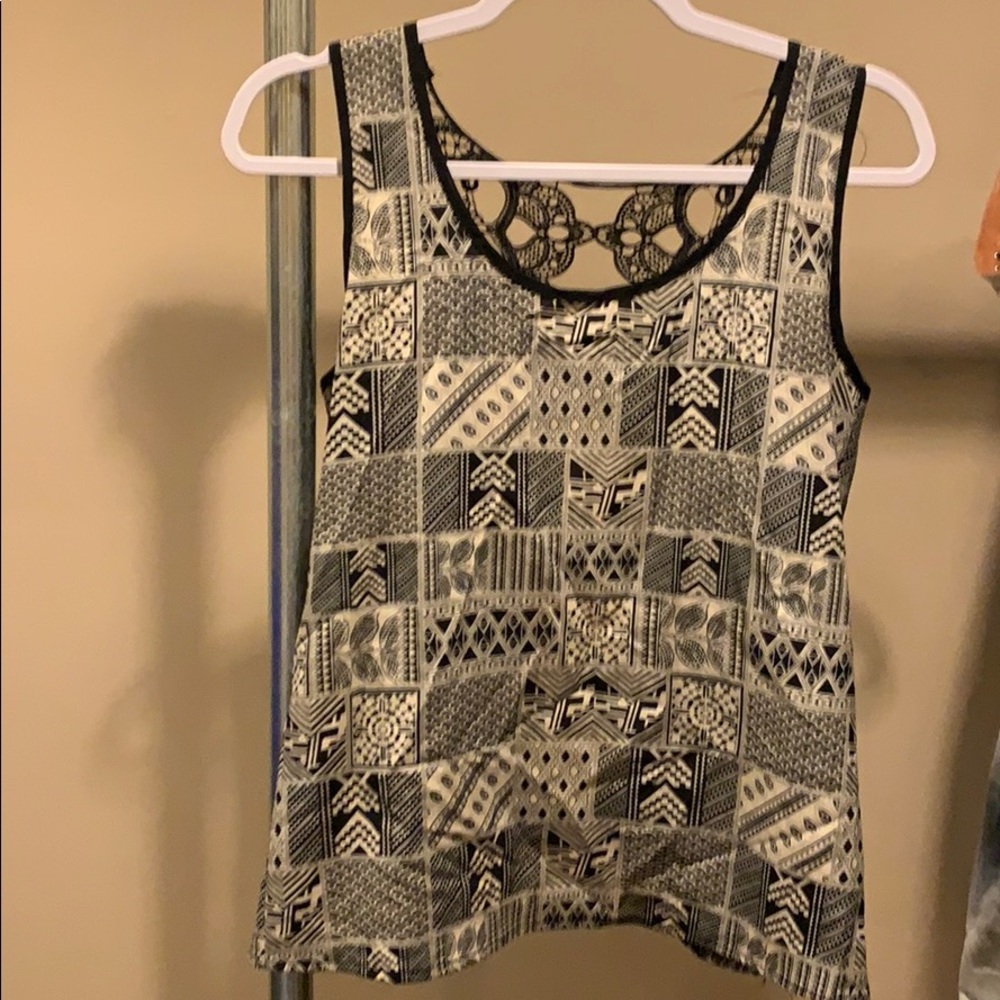 Daytrip Printed Open Back Panel Tank